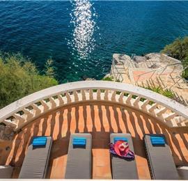 Luxury 5 Bedroom Villa with Heated Pool, Jacuzzi, Steam Room and Sea Views in Lozica near Dubrovnik, Sleeps 10